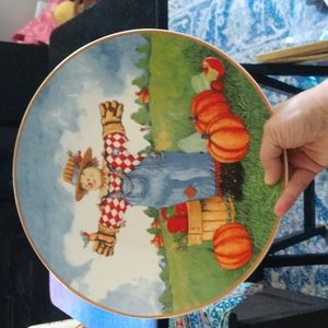 Large Scarecrow Decorative Plate/for hanging